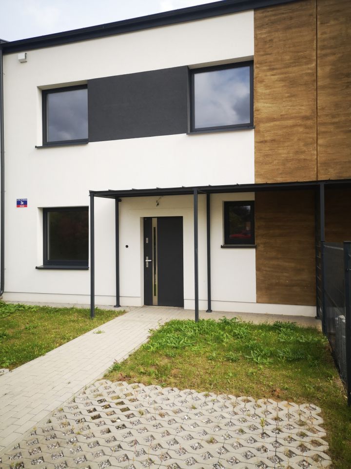 dom szeregowy, 4 pokoje Świdnik Centrum, ul. rotmistrza Witolda Pileckiego. Zdjęcie 15