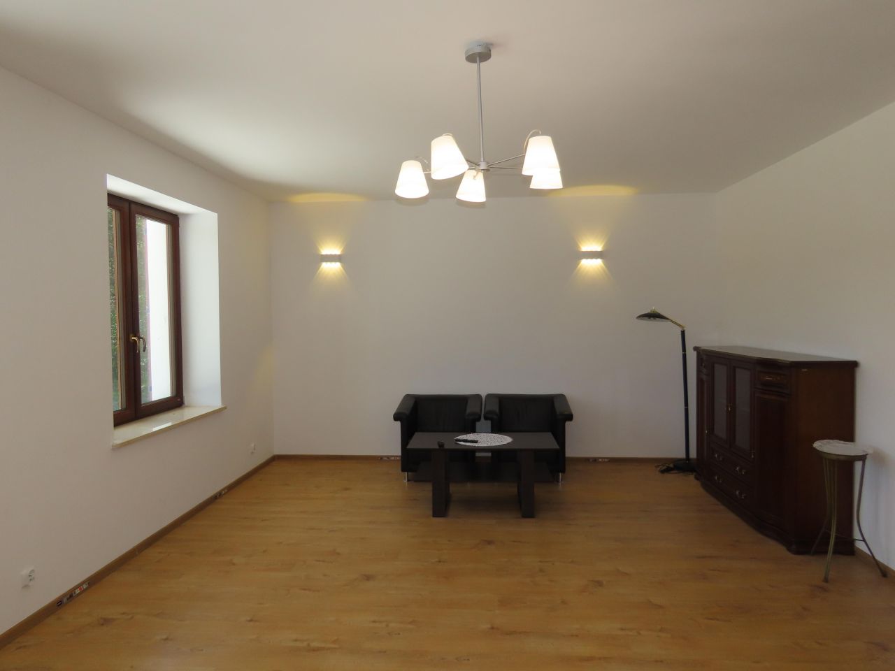 dom wolnostojący, 5 pokoi Chynów. Zdjęcie 7