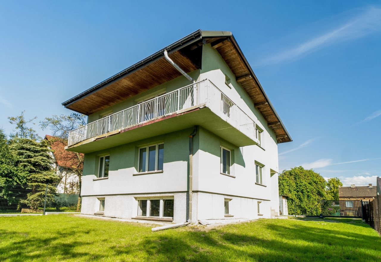 dom wolnostojący, 5 pokoi Kraków Łagiewniki, ul. Aleksandra Fredry. Zdjęcie 2