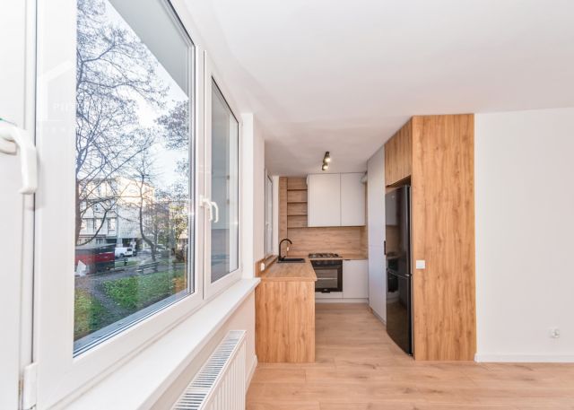 Mieszkanie 3-pokojowe Bielsko-Biała, ul. gen. Stefana Grota-Roweckiego. Zdjęcie 3