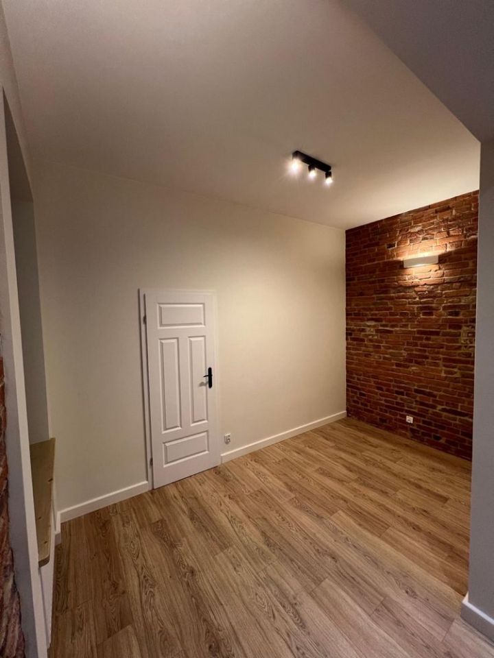 Mieszkanie 2-pokojowe Zduńska Wola, pl. Wolności. Zdjęcie 4