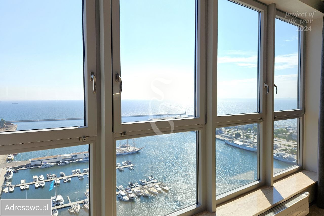 Mieszkanie 3-pokojowe Gdynia Śródmieście, ul. A. Hryniewickiego. Zdjęcie 2