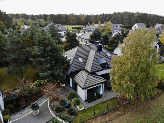 dom wolnostojący, 5 pokoi Łódź Nowosolna, ul. Sosnowe Wzgórze. Zdjęcie 1