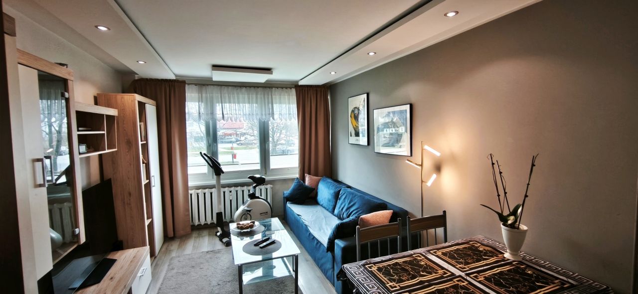 Mieszkanie 3-pokojowe Piotrków Trybunalski, ul. Romana Dmowskiego. Zdjęcie 3