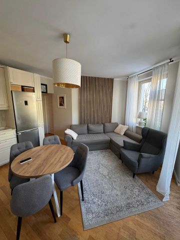 Mieszkanie 3-pokojowe Otwock, ul. Lecha. Zdjęcie 1