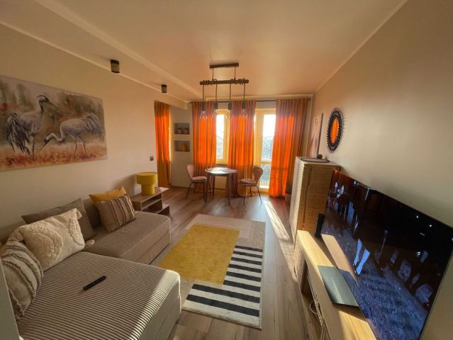 Mieszkanie 3-pokojowe Tomaszów Mazowiecki Niebrów. Zdjęcie 1