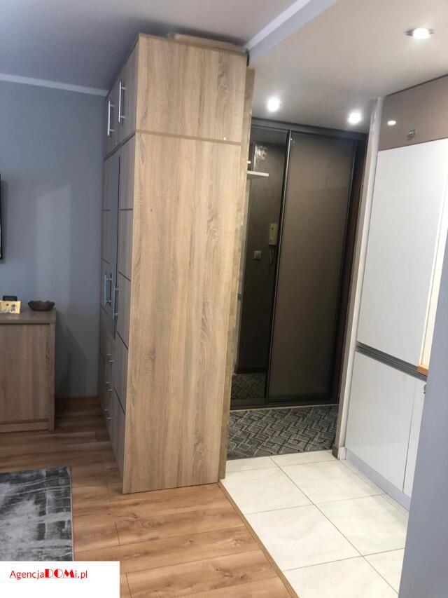 Mieszkanie 1-pokojowe Błonie. Zdjęcie 6