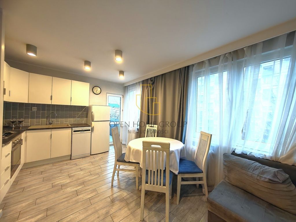 Mieszkanie 3-pokojowe Wrocław, pl. Jana Pawła II. Zdjęcie 9