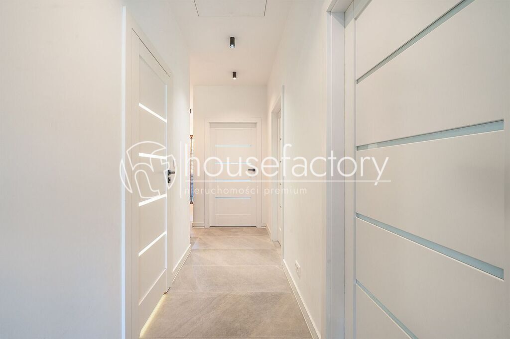 Mieszkanie 4-pokojowe Kolonia Brużyca, ul. Czesława Niemena. Zdjęcie 12