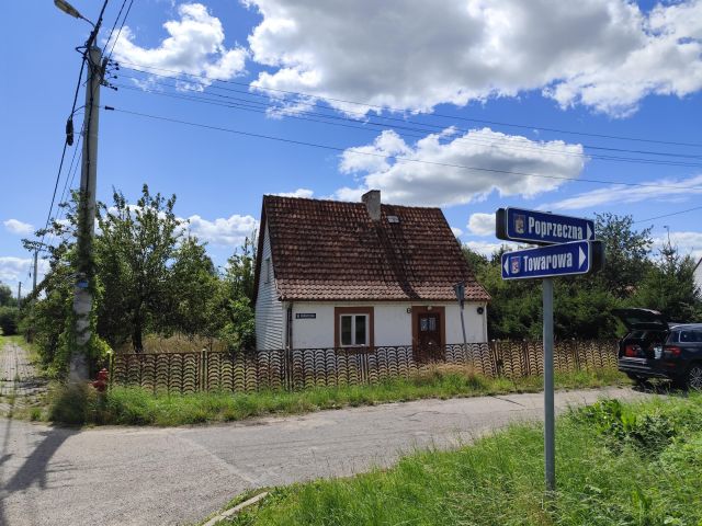 dom wolnostojący, 4 pokoje Węgorzewo, ul. Poprzeczna. Zdjęcie 4