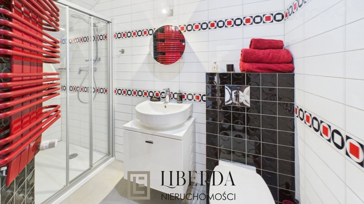 dom wolnostojący, 7 pokoi Motycz. Zdjęcie 12