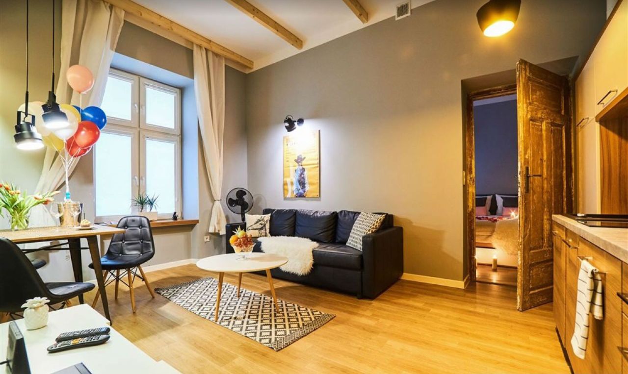 Mieszkanie 2-pokojowe Kraków Kleparz, ul. Krowoderska. Zdjęcie 2