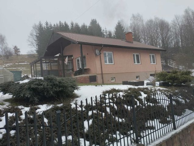 dom wolnostojący, 3 pokoje Nowa Ruda. Zdjęcie 1