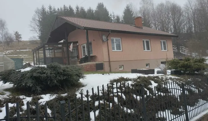 dom wolnostojący, 3 pokoje Nowa Ruda