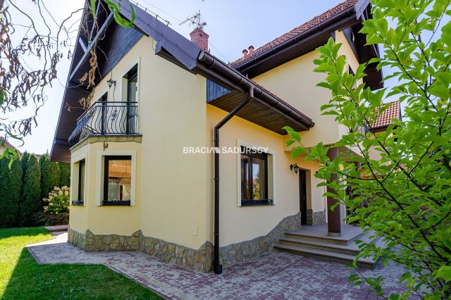 bliźniak, 4 pokoje Batowice. Zdjęcie 35