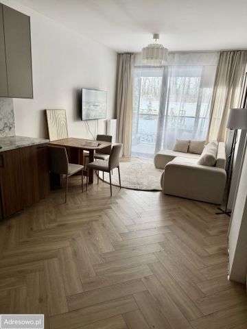 Mieszkanie 2-pokojowe Zegrze, ul. Oficerska. Zdjęcie 1