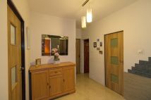 Mieszkanie 3-pokojowe Tomaszów Mazowiecki, ul. dr. Seweryna Sterlinga. Zdjęcie 3