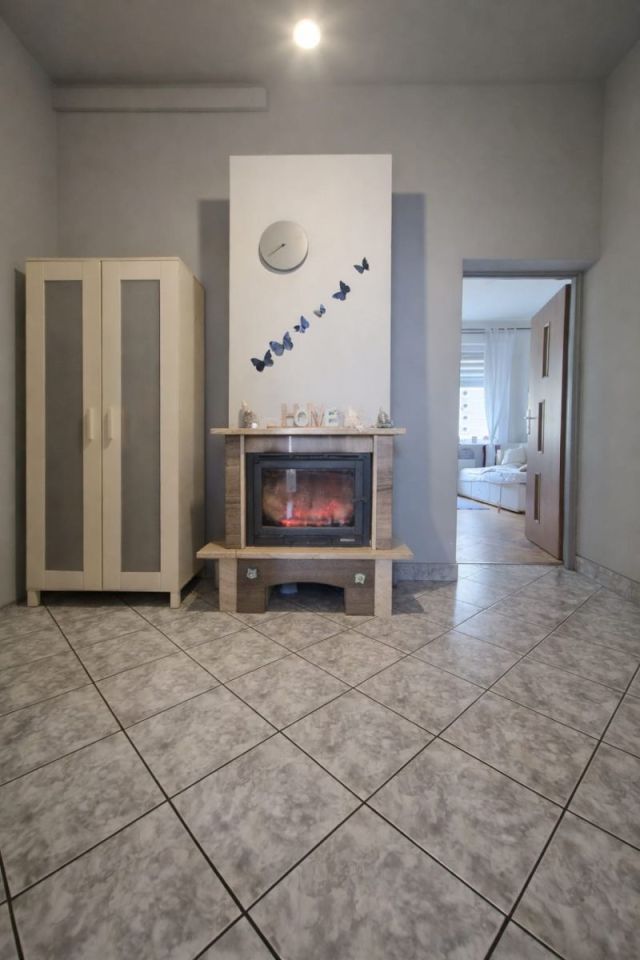 Mieszkanie 3-pokojowe Jelenia Góra. Zdjęcie 13