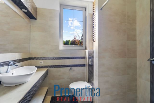 dom wolnostojący, 6 pokoi Stara Wieś, ul. Grodziska. Zdjęcie 12