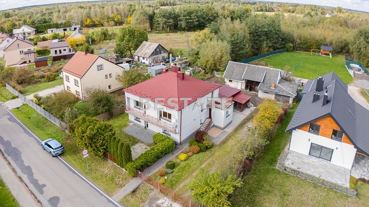 dom wolnostojący, 6 pokoi Radłów. Zdjęcie 4