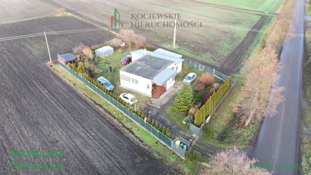 dom wolnostojący, 3 pokoje Bronisławowo. Zdjęcie 1