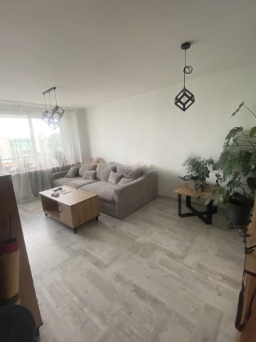 Mieszkanie 3-pokojowe Głogów, ul. Kosmonautów Polskich. Zdjęcie 1