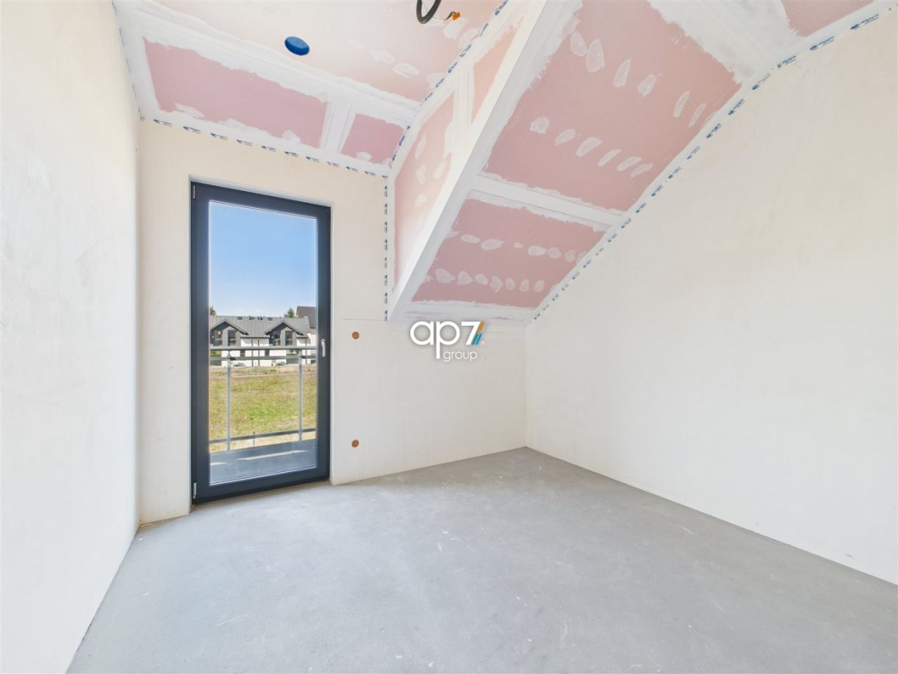 bliźniak, 5 pokoi Cholerzyn. Zdjęcie 12