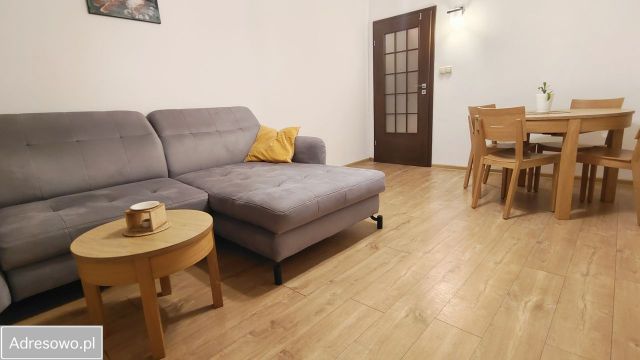 Mieszkanie 3-pokojowe Głogów Kopernik, ul. Gwiaździsta. Zdjęcie 1