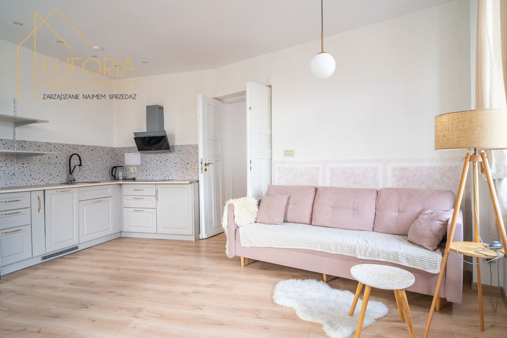 Mieszkanie 2-pokojowe Łódź, al. 1 Maja. Zdjęcie 9