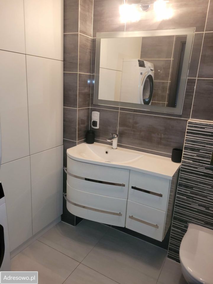 Mieszkanie 4-pokojowe Lesznowola. Zdjęcie 13