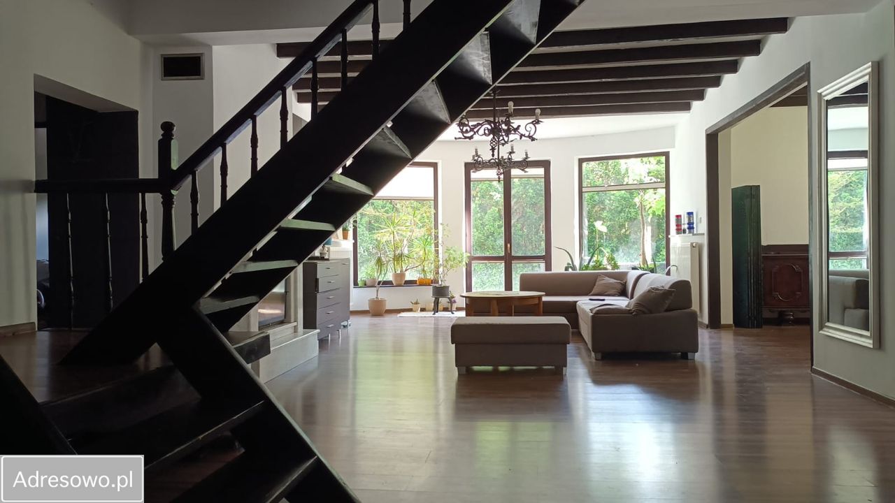 dom wolnostojący, 8 pokoi Brwinów. Zdjęcie 11