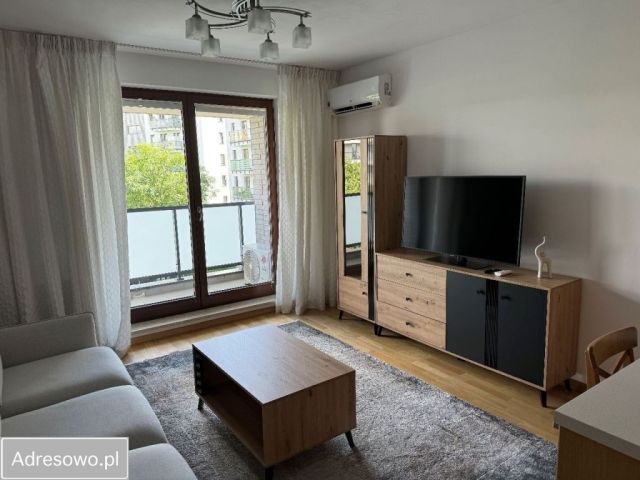 Mieszkanie 3-pokojowe Warszawa Wola, ul. Józefa Sowińskiego. Zdjęcie 1