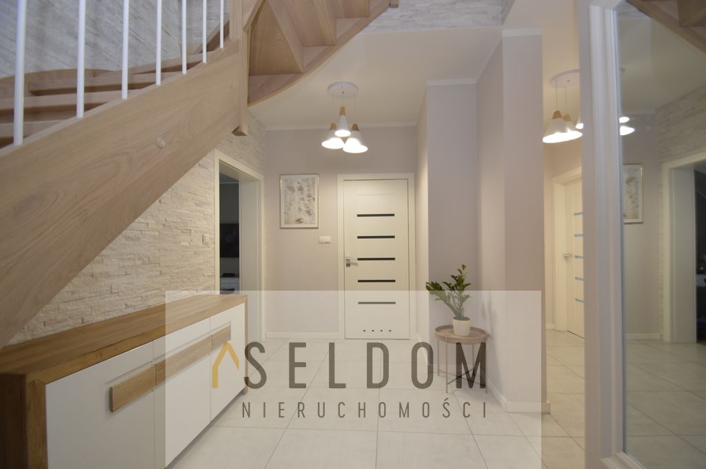 Mieszkanie 4-pokojowe Legnica Bielany, ul. Radiotelegrafistów. Zdjęcie 13