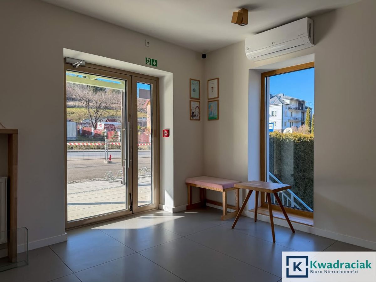 Lokal Iwonicz, ul. Długa. Zdjęcie 16