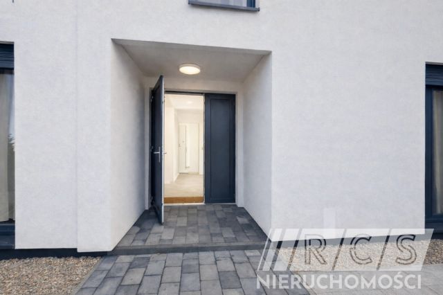 dom wolnostojący, 14 pokoi Zabrodzie. Zdjęcie 12