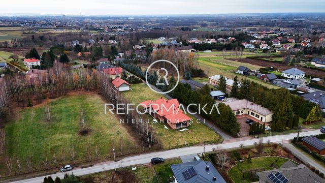 dom wolnostojący, 6 pokoi Strażów. Zdjęcie 8