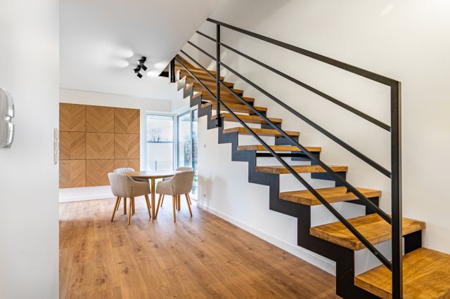 bliźniak, 4 pokoje Krasne. Zdjęcie 4