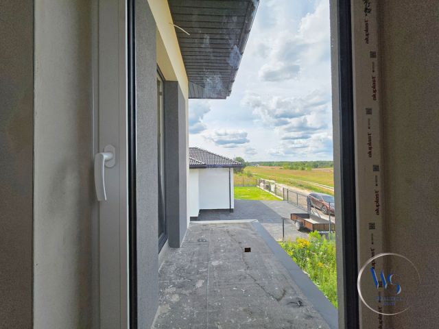 bliźniak, 6 pokoi Dosin, ul. Laurowa. Zdjęcie 18