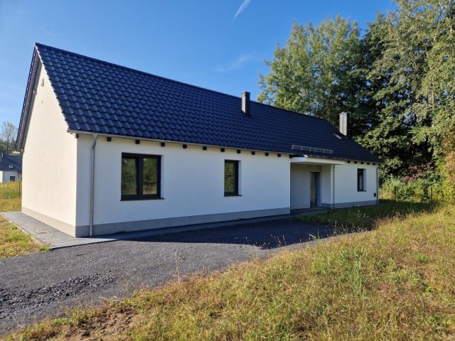 dom wolnostojący, 4 pokoje Droszków, ul. Ceglana. Zdjęcie 1