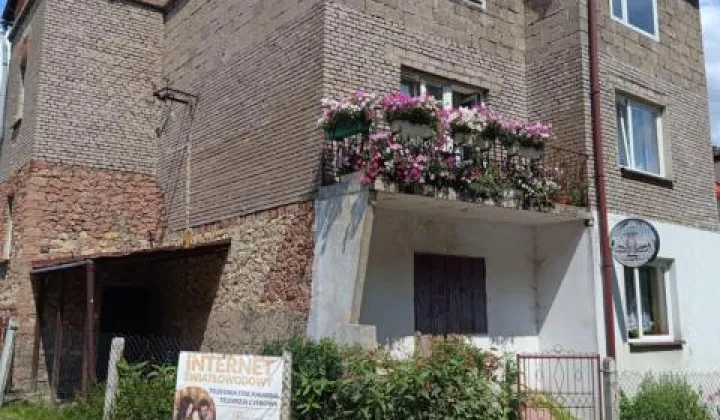 dom wolnostojący, 6 pokoi Czerna