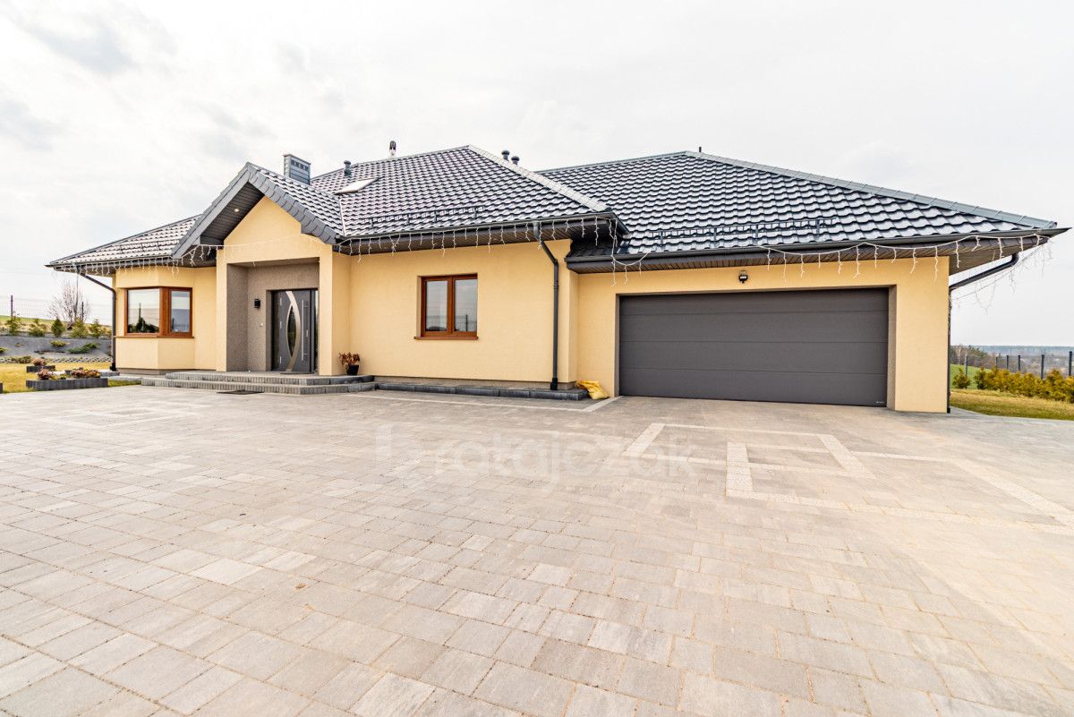 dom wolnostojący, 4 pokoje Strzepcz. Zdjęcie 24