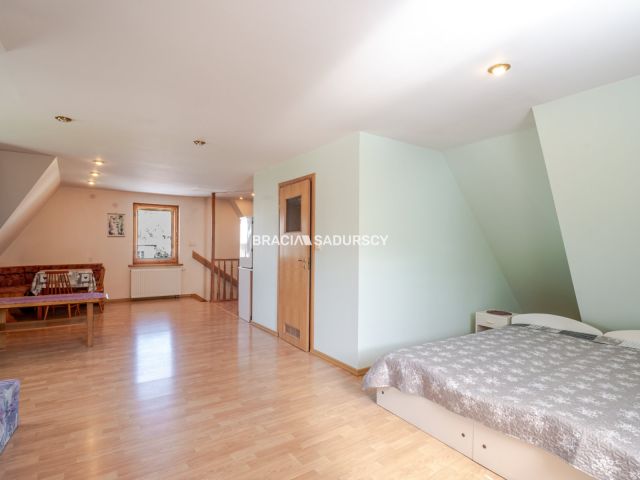 dom wolnostojący, 6 pokoi Zakopane Krzeptówki. Zdjęcie 8