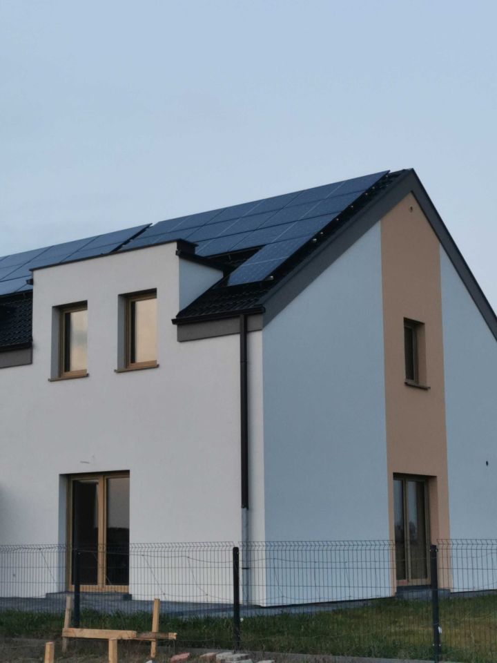 bliźniak Nowe Oborzyska. Zdjęcie 2