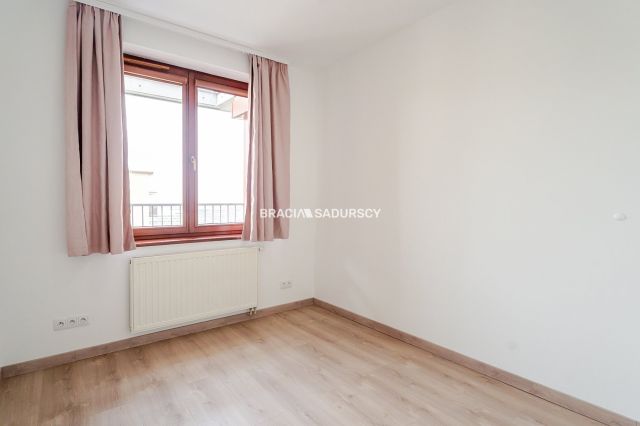 Mieszkanie 3-pokojowe Kraków Dębniki, ul. Czerwone Maki. Zdjęcie 19