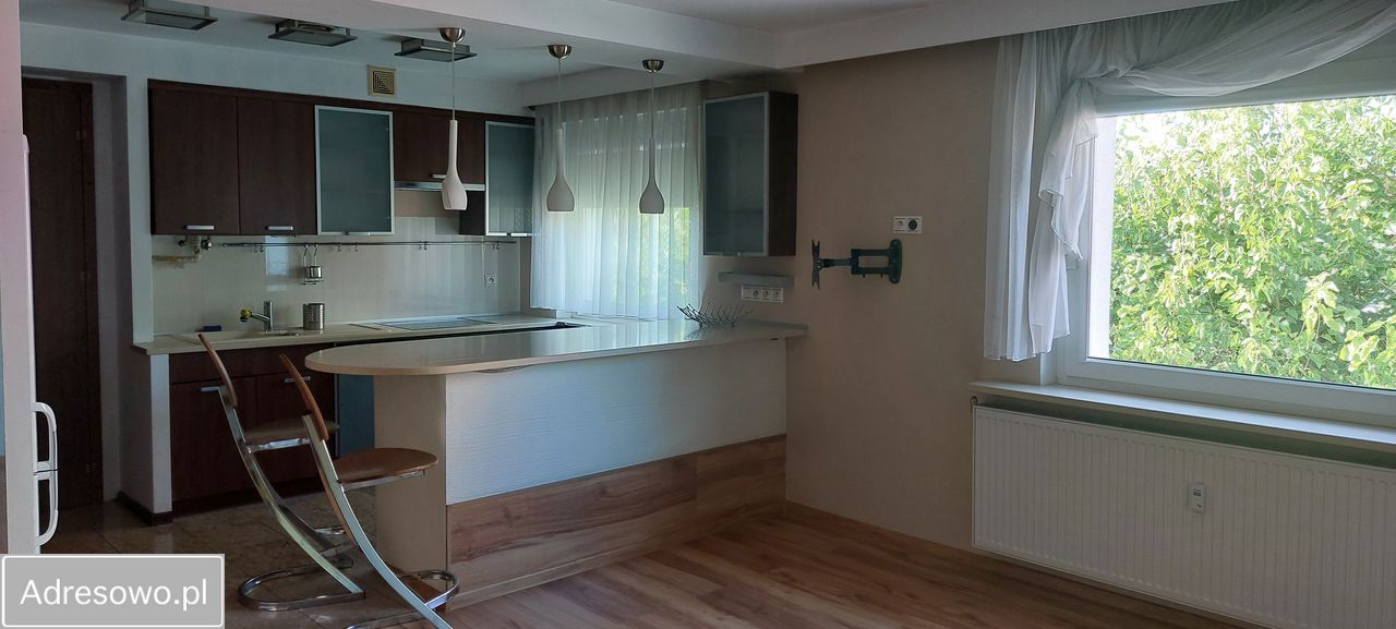 Mieszkanie 4-pokojowe Piła, ul. gen. Sikorskiego. Zdjęcie 5