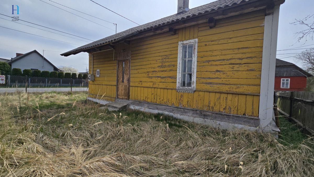 dom wolnostojący, 2 pokoje Ruda Maleniecka. Zdjęcie 2