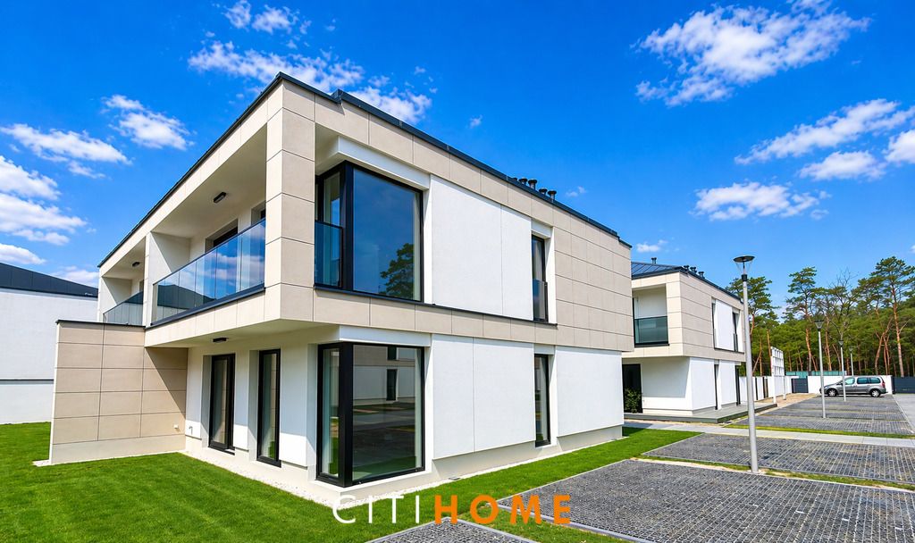 Mieszkanie 3-pokojowe Józefów Centrum, ul. Wawerska. Zdjęcie 2