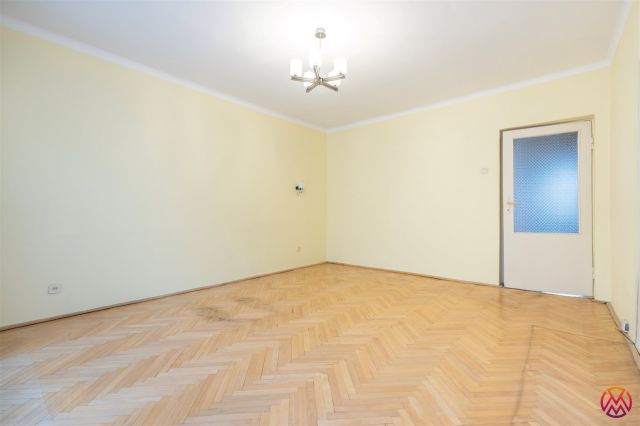 Mieszkanie 4-pokojowe Łódź Bałuty, ul. Lutomierska. Zdjęcie 1