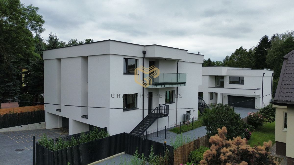 dom wolnostojący, 6 pokoi Konstancin-Jeziorna. Zdjęcie 6