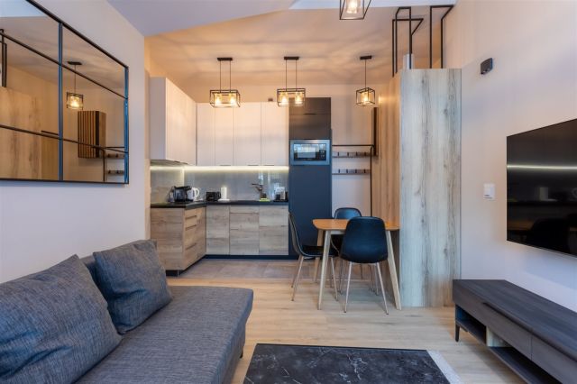 Mieszkanie 3-pokojowe Szklarska Poręba, ul. Vlastimila Hofmana. Zdjęcie 3